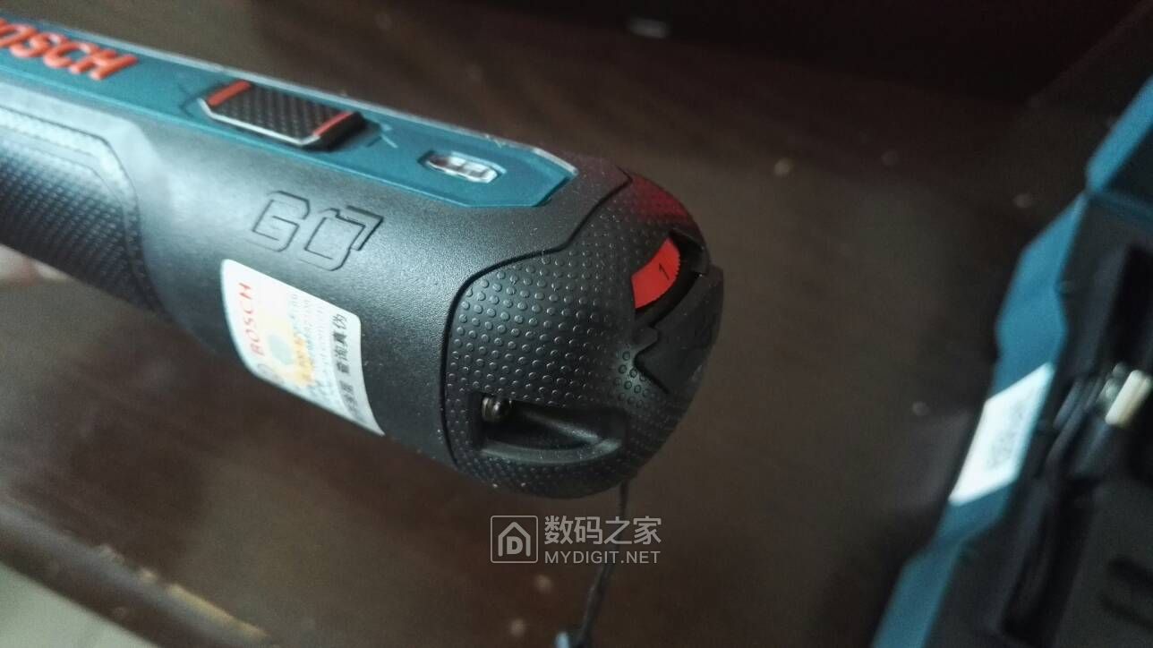boschgo手持电动螺丝刀评测,boschGO电动螺丝刀拆解视频