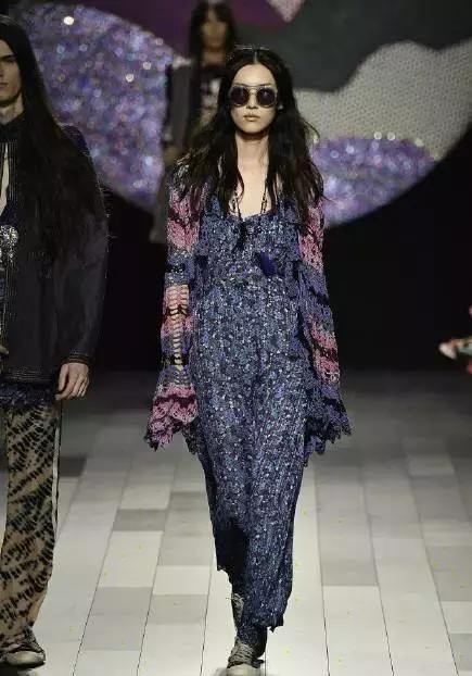 盘点纽约时装周,巴黎时装周杨幂杨颖绝美