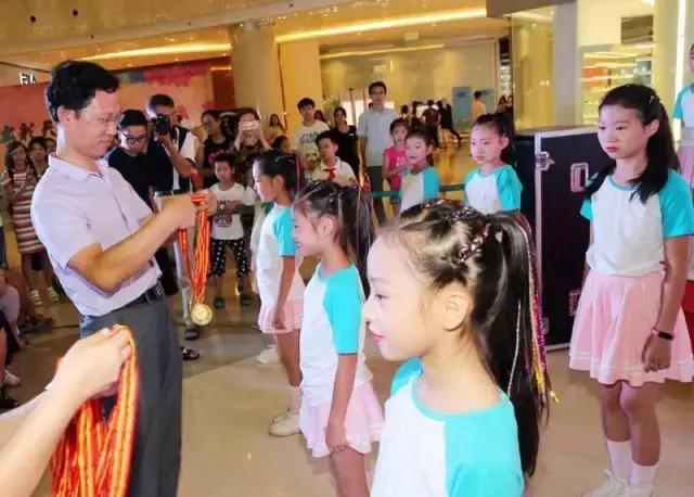 天津儿童走秀大赛,天津全运会津娃表演者