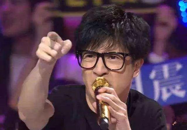 薛之谦刷屏网络微博,薛之谦在抖音刷屏的视频