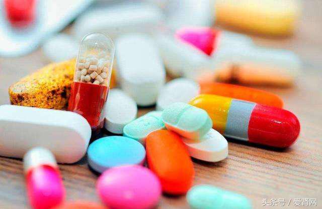 肾性骨病都有哪些症状,肾性骨病一定会有肾脏病表现吗