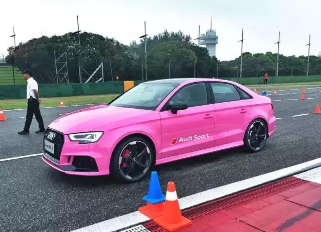 开奥迪是不是很没面子,奥迪有比r8好的车吗