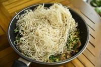 蒸面条怎么做好吃的,蒸面条怎么做好吃简单