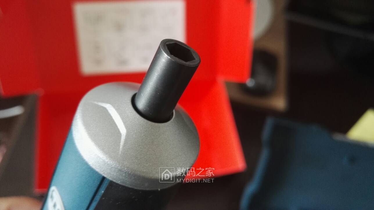 boschgo手持电动螺丝刀评测,boschGO电动螺丝刀拆解视频