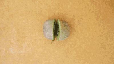 不削皮的猕猴桃怎么切好看,猕猴桃怎么去皮不脏手