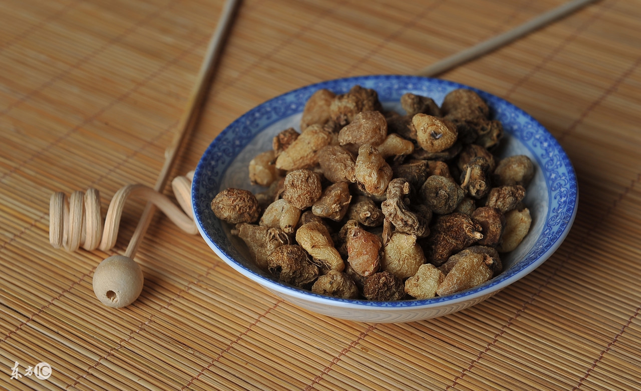 治疗痛风，这9种中药最有效