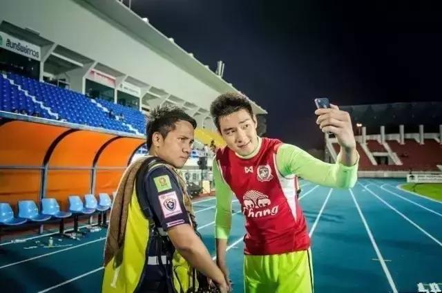 足球肌肉帅哥,足球运动员肌肉top10