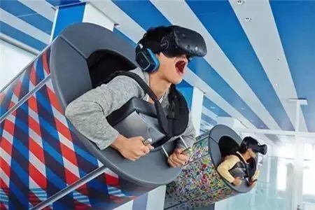 6米8的大黄蜂,800多块的大黄蜂机器人