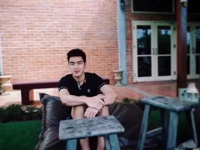 足球肌肉帅哥,足球运动员肌肉top10