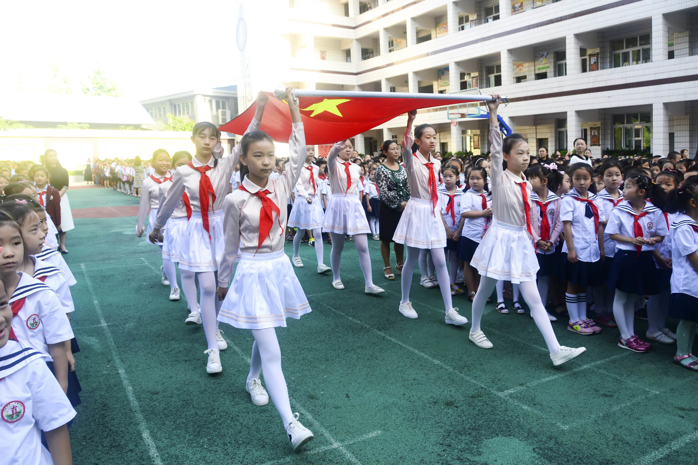 三小学校升旗仪式,城区三小升旗仪式正规视频完整版