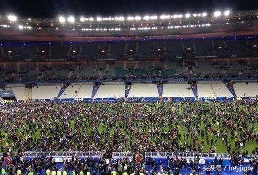 拒绝恐怖袭击，体育是和平世界的净土，体坛不要再有痛苦记忆