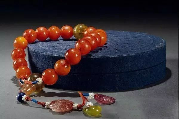 手链四圈松五圈紧怎么办,手串戴3圈松四圈紧