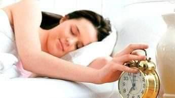 经常熬夜脱发用什么洗发水好,熬夜脱发吃什么药可以治一下