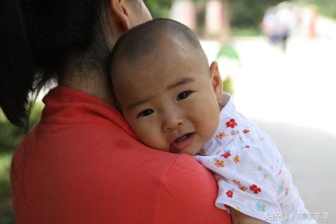 婆婆带孩子我觉得不顺眼怎么办,婆婆带孩子说妈妈不好怎么办