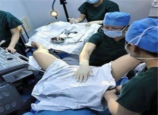 35岁女子做试管婴儿15年后后悔,女性做试管婴儿痛苦视频