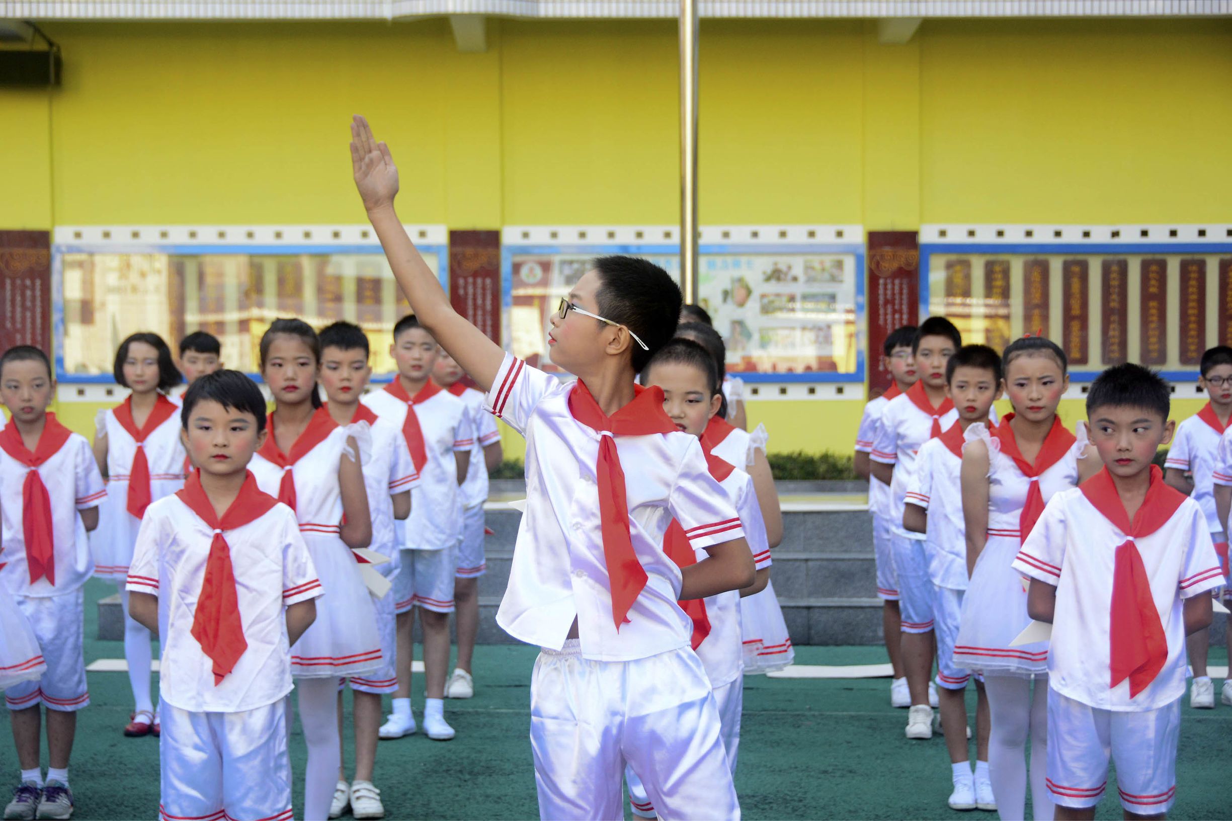 三小学校升旗仪式,城区三小升旗仪式正规视频完整版
