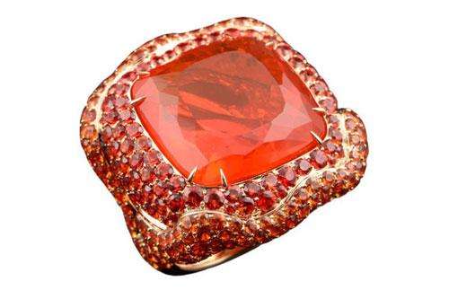 五彩斑斓的欧泊,欧泊石多少钱一克