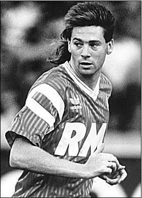 那些年的时尚潮流发型有多尴尬,足球球星发型男2020流行发型