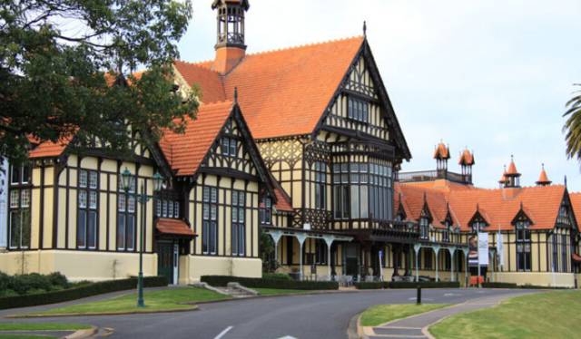 在重庆买套房的工资要多少,在重庆买一套房难不难