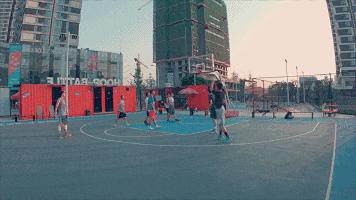 考辛斯低位单打技巧,考辛斯打法风格技术特点