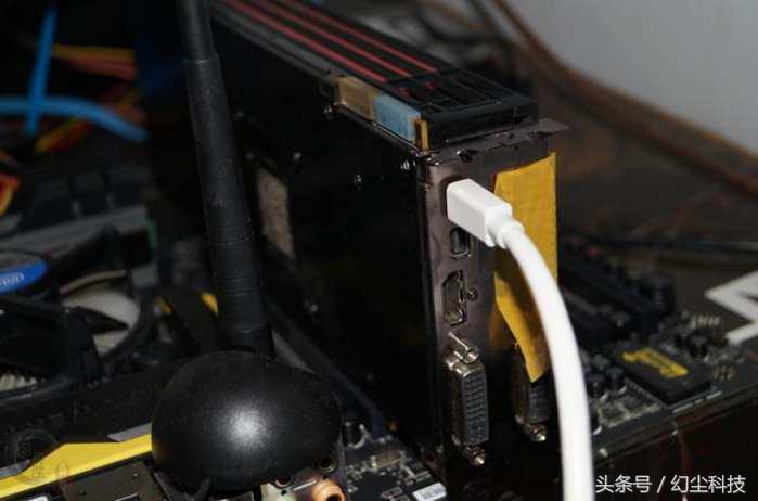 显卡不断的黑屏重置，没想到用胶带竟然给弄好了