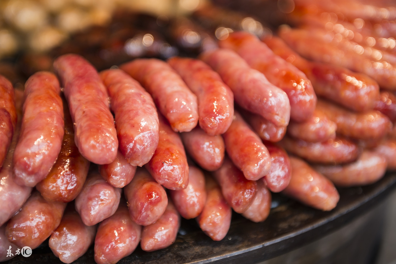 香肠的配方微甜,香肠的配方怎么做才好吃