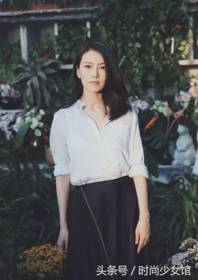 高圆圆出街照片曝光,高圆圆低调亮相机场