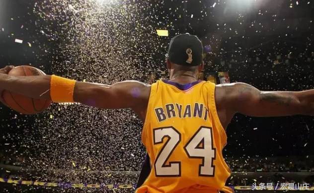 科比布莱恩特是篮球界的传奇人物,科比布莱恩特的firstname