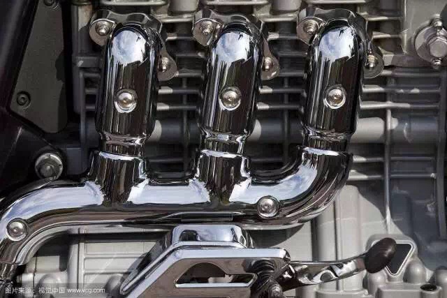 快速减速如何降挡,用降档减速的方法伤车吗