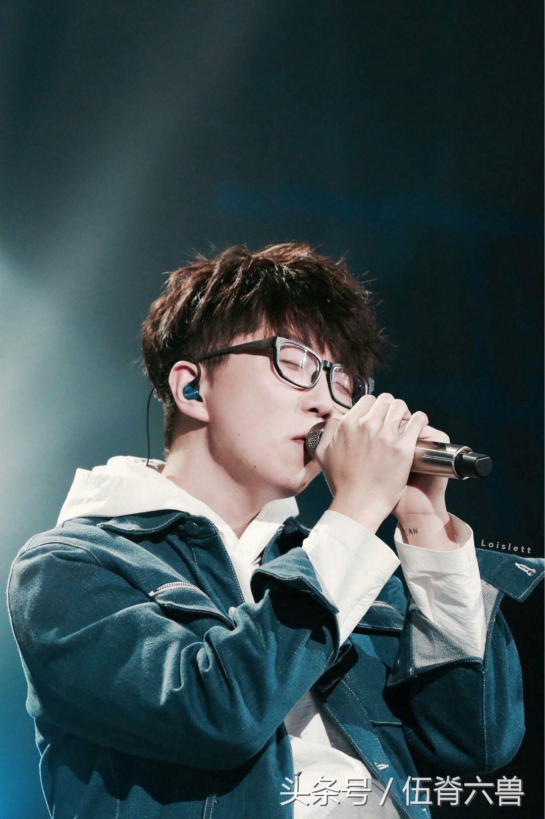 被薛之谦夸的新歌曲,毛不易第一次唱消愁让薛之谦惊讶