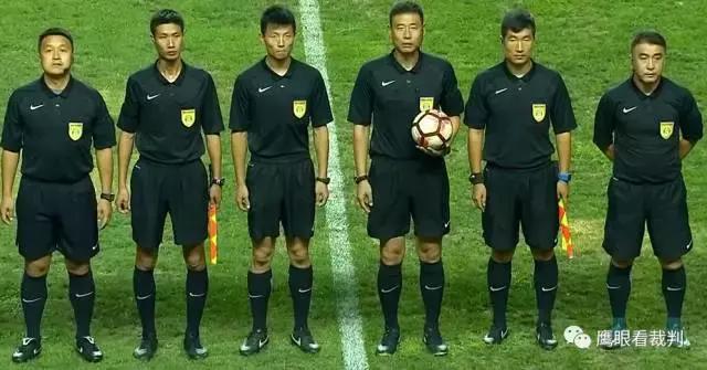 底线裁判是什么,底线裁判如何站位