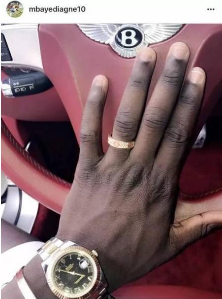 没有对比就没有伤害：冈比亚C罗惊艳中超，黑人同胞0进球却狂炫富