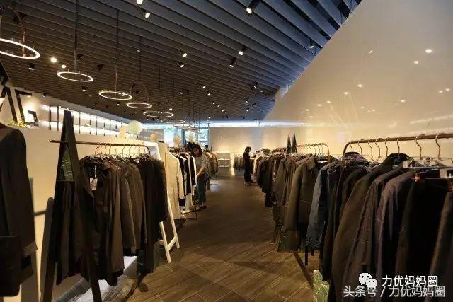 探店这家二十多年的鞋店,探店探到一家特别好看的店