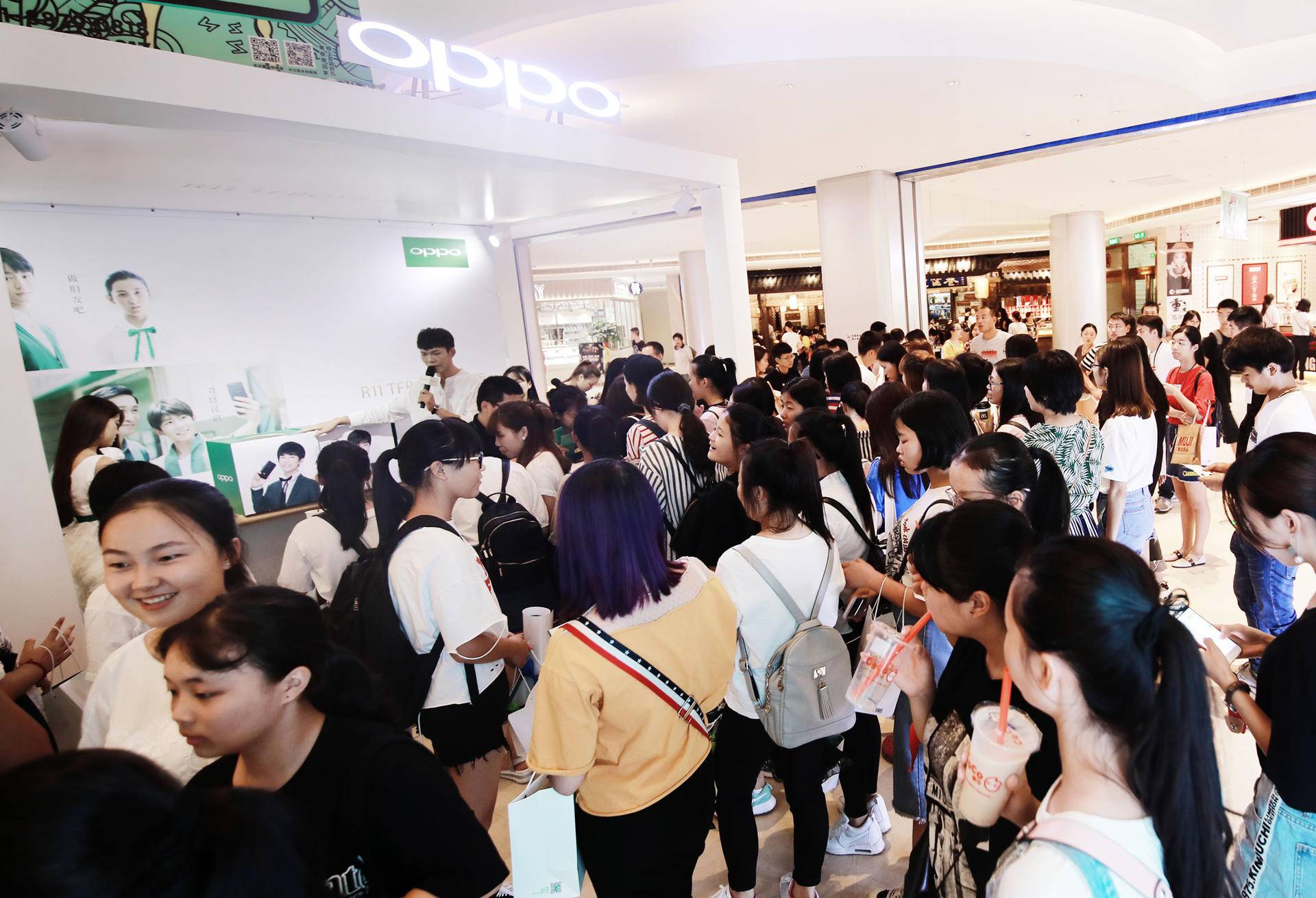 oppor11s王俊凯,oppor11广告tfboys