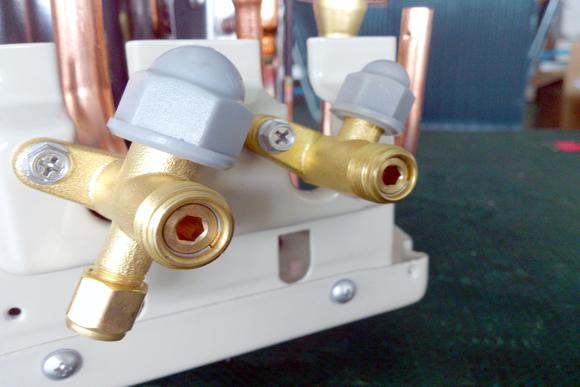 商用空气源热泵安装视频教程,空气源热泵的正确安装图