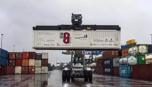 关于VAR模型的论文,vart