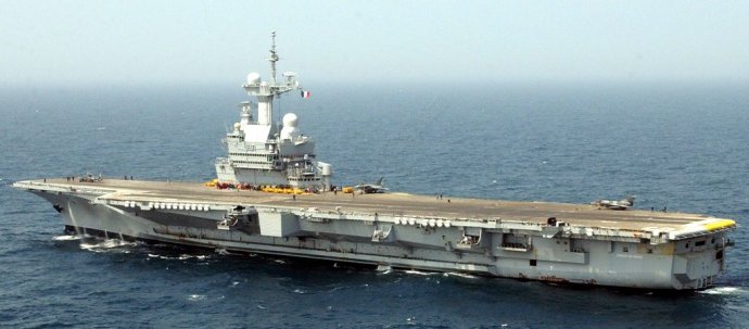 世界上现在有多少航空母舰,现在世界服役的航空母舰