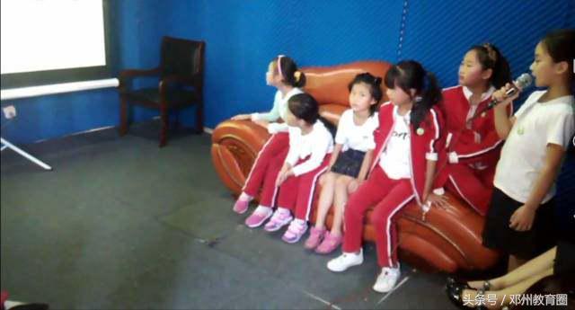 邓州春雨国文中学,邓州市春雨国文学校军训活动