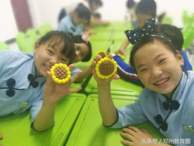 邓州春雨国文中学,邓州市春雨国文学校军训活动