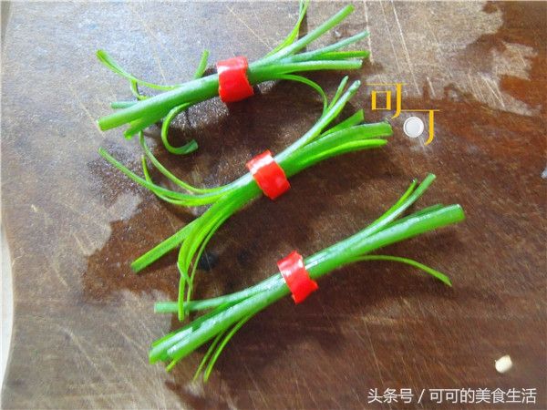 清蒸鲳鱼最简单的做法,鲳鱼家常做法清蒸鲳鱼