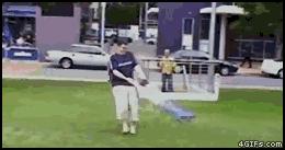 玩手机被爸爸发现怎么办,玩游戏被爸爸抓住