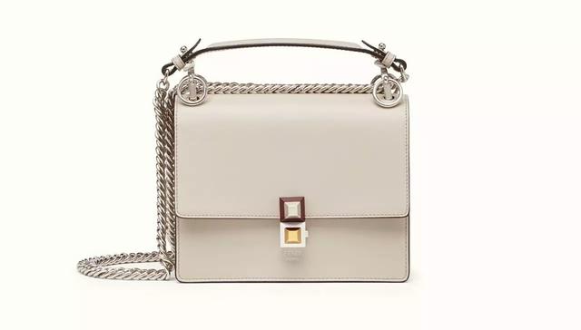 奢侈品大牌包包捡漏lvgucci五折起,fendi最出名的包包排名