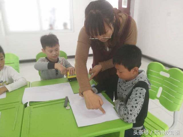邓州春雨国文中学,邓州市春雨国文学校军训活动