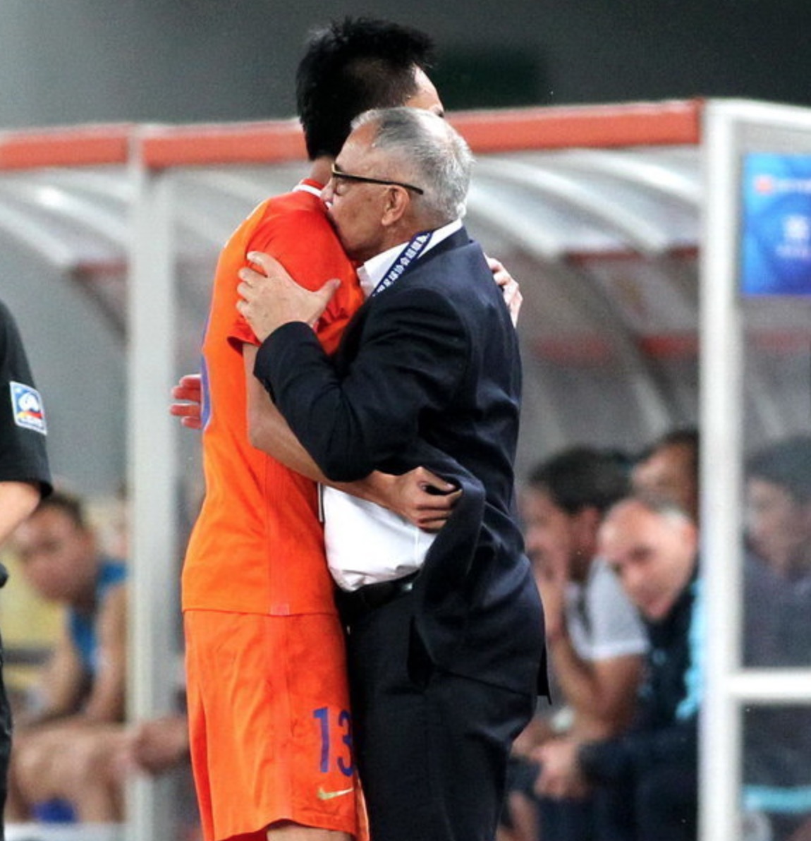 鲁能最红运之人，“疯跑战术”的先行者，幸运背后另有艰辛