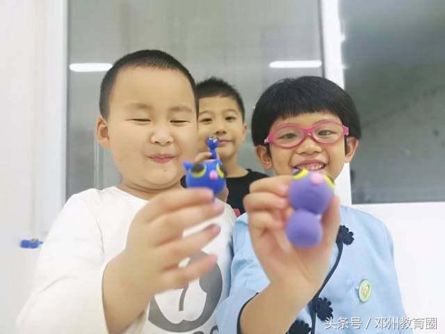 邓州春雨国文中学,邓州市春雨国文学校军训活动