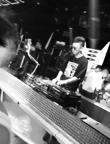 合肥十大必去的酒吧,合肥比较出名的酒吧有哪些