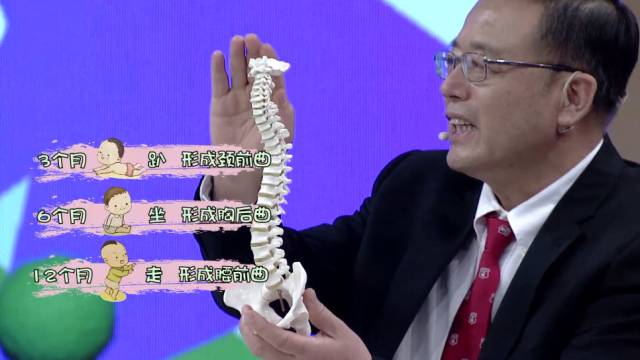 小孩避免罗圈腿坐姿,宝宝怎么坐姿不会驼背