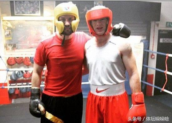 没点真功夫难成红魔名宿：费迪南德也走上习武之路