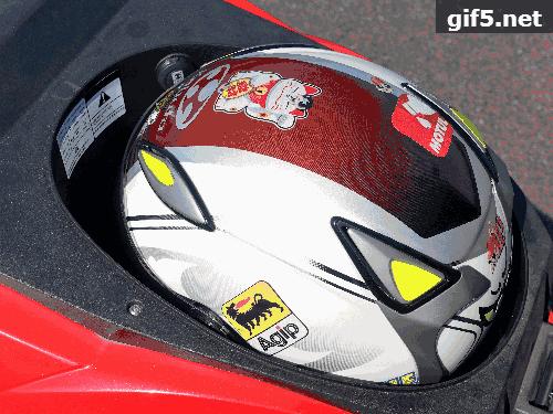 披着羊皮的狼dj版30秒,披着羊皮的狼mv摩托车