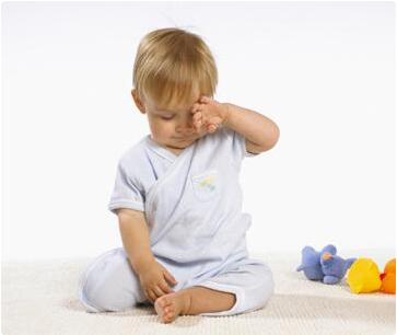 奶粉上火还是降火,宝宝上火了家长要如何正确护理